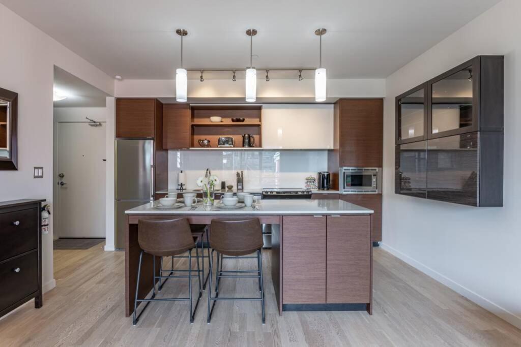Clean 3Rd Floor Executive 1 Bedroom Apt In Old Town China Town Βικτώρια Εξωτερικό φωτογραφία