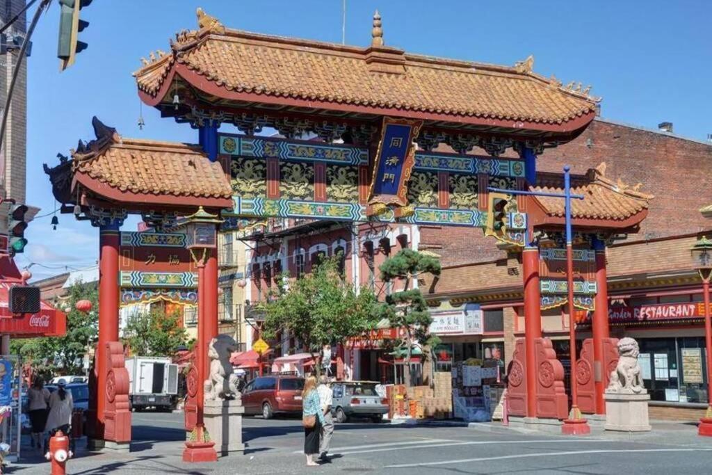 Clean 3Rd Floor Executive 1 Bedroom Apt In Old Town China Town Βικτώρια Εξωτερικό φωτογραφία