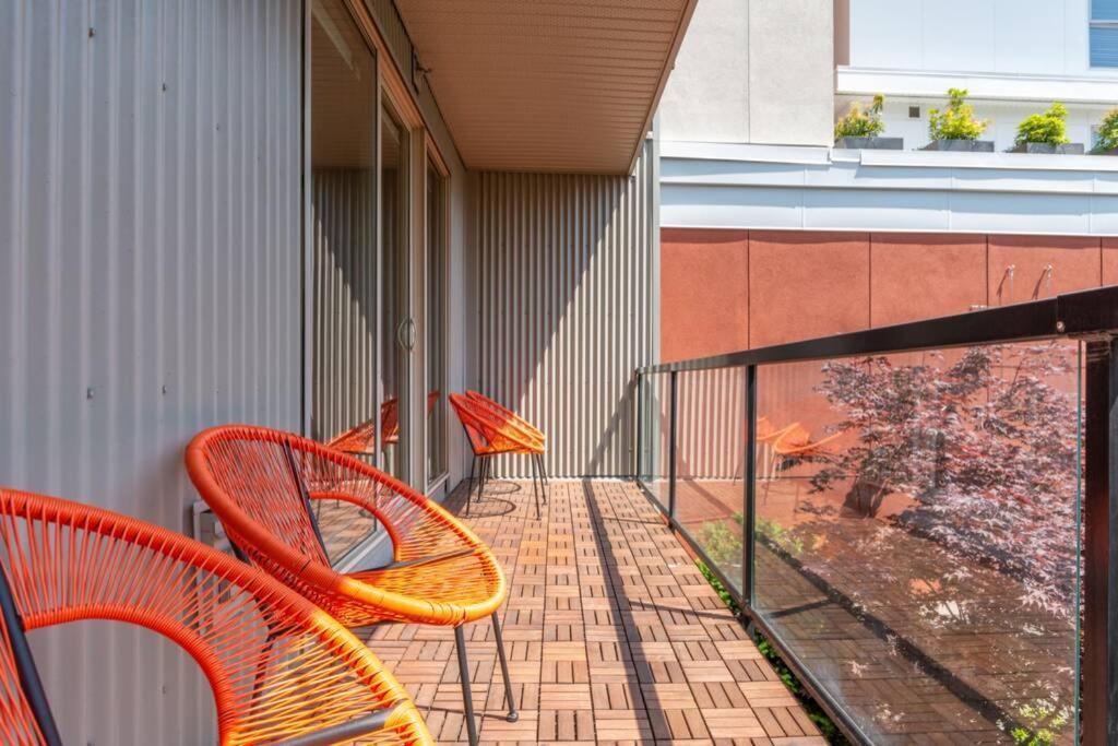 Clean 3Rd Floor Executive 1 Bedroom Apt In Old Town China Town Βικτώρια Εξωτερικό φωτογραφία